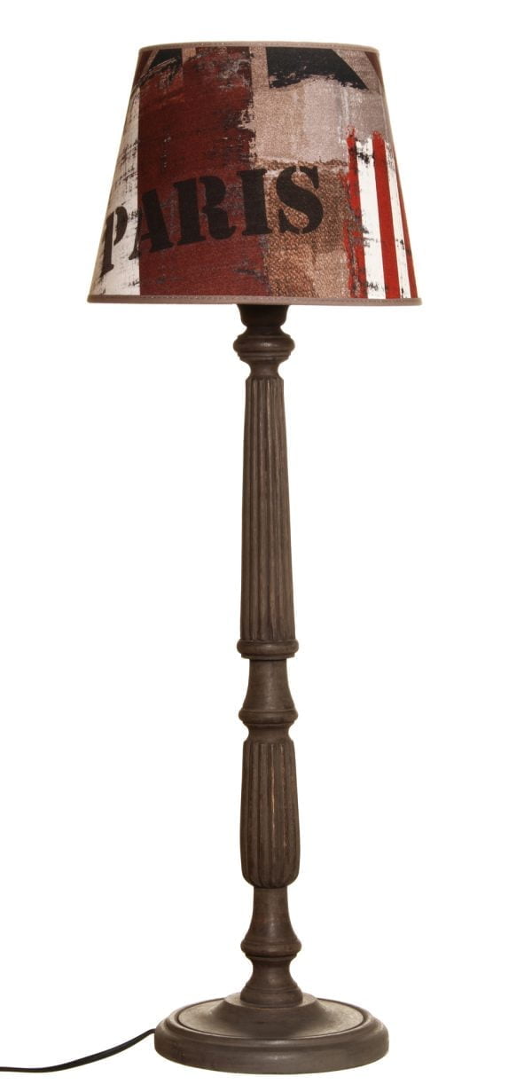 Puinen lampunjalka jonka väri on ruskea. Varjostimessa on teksti kuvio.
