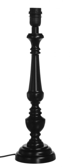 Musta puinen lampunjalka, jossa on koristeellinen runko ja pyöreä pohja.