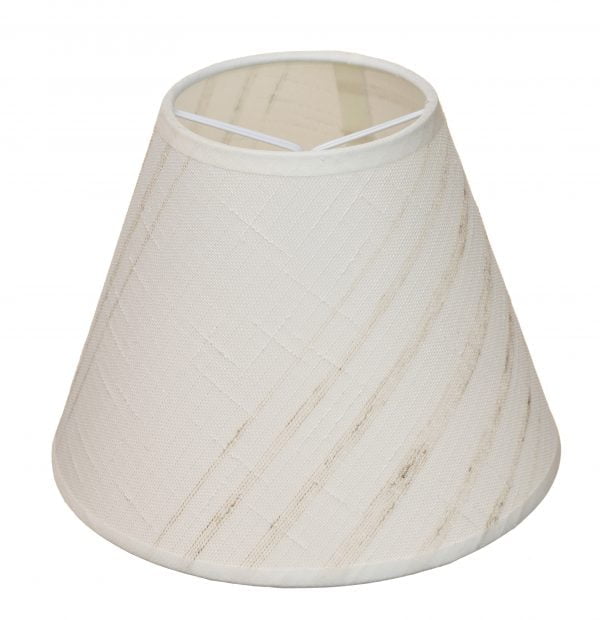 Ellen-20 on lampunvarjostin jossa on vaalealla pohjalla beige kuvio. Varjostin on materiaaliltaan laminoitua kangasta.