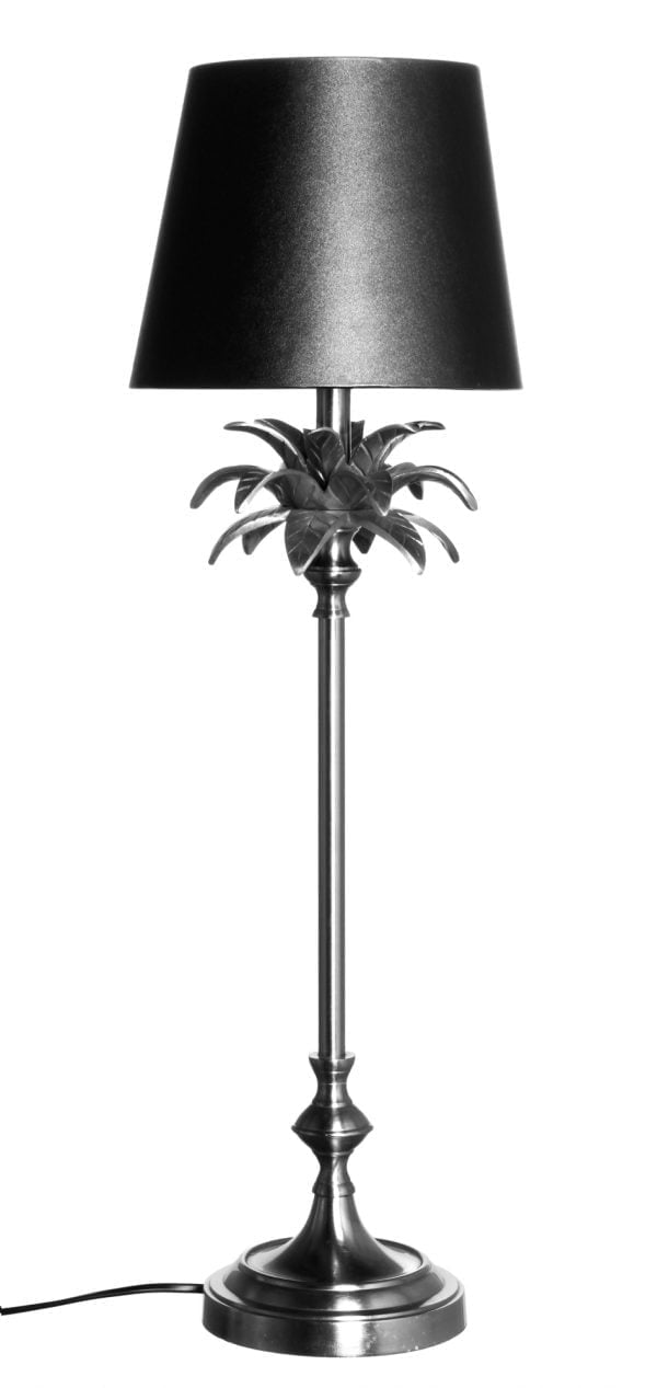 Palmun muotoinen metallinen lampunjalka jonka väri on antiikki messinki. Varjostin on väriltään musta.