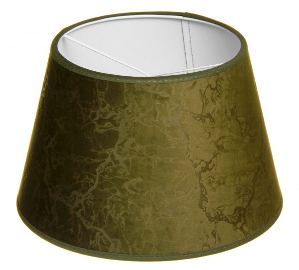 Yksivärinen lampunvarjostin jonka väri on vihreä. Varjostin on materiaaliltaan laminoitua kangasta.