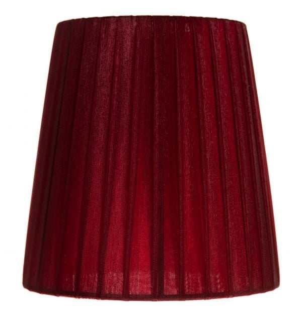 Yksivärinen lampunvarjostin jonka väri on viininpunainen. Varjostin on materiaaliltaan organzaa.